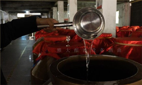 為什么越來越多的人用烤酒設備做窖藏酒，新酒與老酒差在哪？ 2