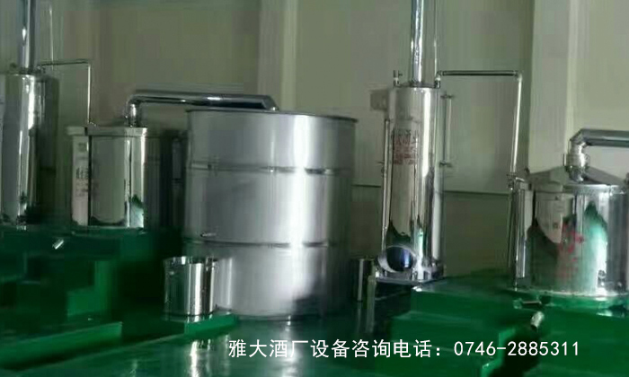 買燒酒設備后不知怎么建酒廠？3招幫你解決建廠難題！