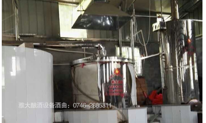 用烤酒設(shè)備做酒的人那么多，為何只有這家生意好？
