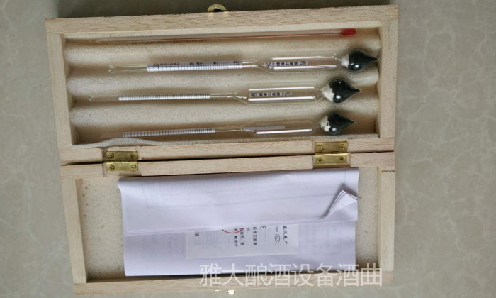 6.1用雅大釀酒設(shè)備蒸酒，2招教你&ldquo;蒸出&rdquo;更多高度酒&mdash;酒度計(jì)