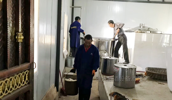 開大貨車20年落下一身病，用白酒蒸酒設(shè)備開酒廠半年月純賺1.5萬-06