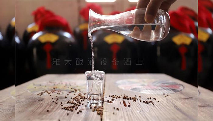傳統(tǒng)釀酒設(shè)備釀造的白酒中的微量元素，飲后好處這么多！