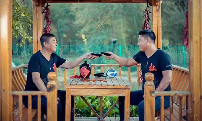 中年男人喝白酒要注意啥？用燒酒設(shè)備做酒的老師傅告訴您答案5