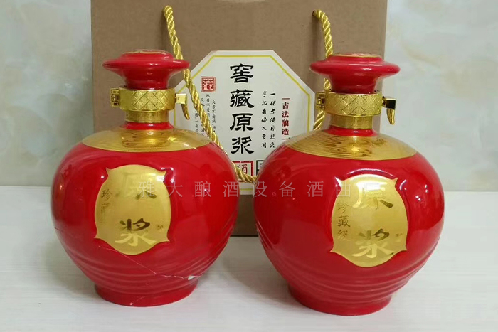 驚呆了！沒想到用烤酒設(shè)備開一家特色酒坊的利潤這么高！ 3